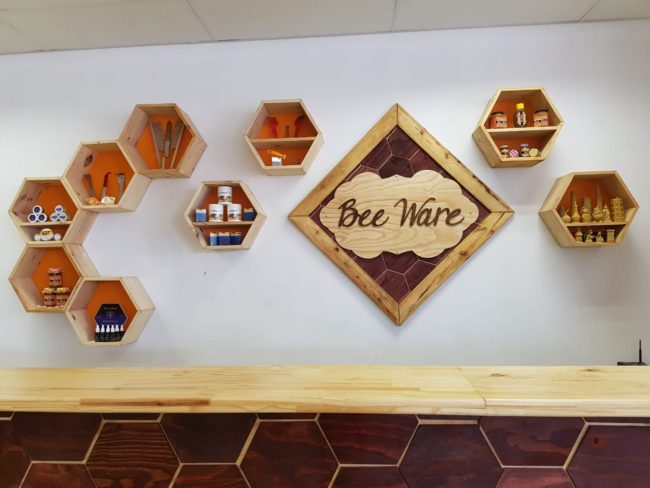 Beekeeping Bee Tools Bee hives Bee Ware