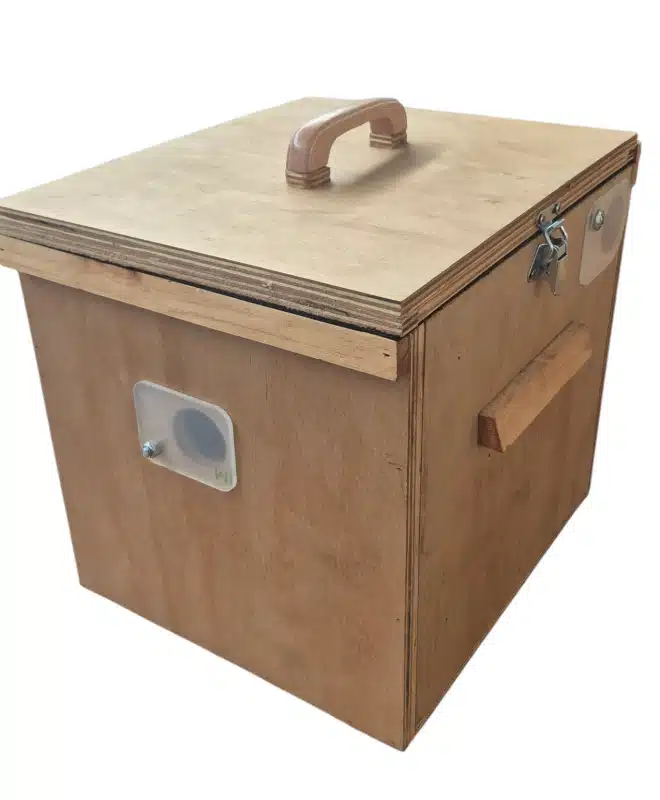 Mini Bee Vacuum Box (No Vacuum Cleaner)